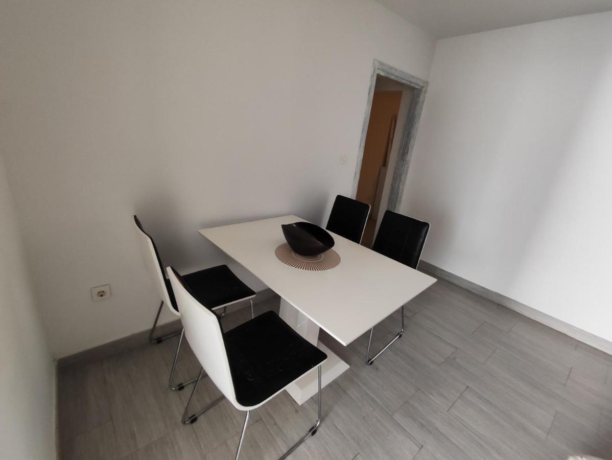 Zoric Apartments & Rooms 2 ドゥブロブニク エクステリア 写真