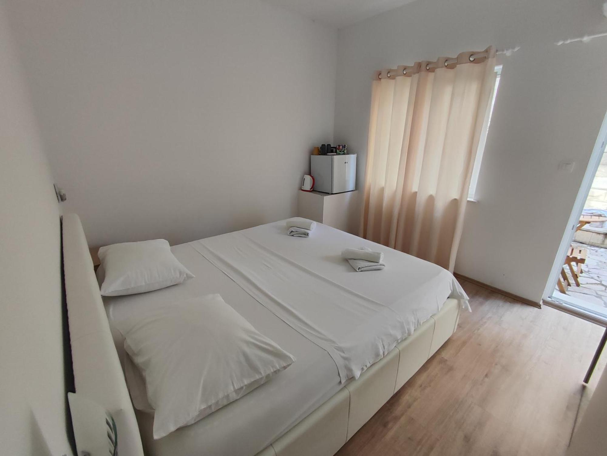Zoric Apartments & Rooms 2 ドゥブロブニク エクステリア 写真